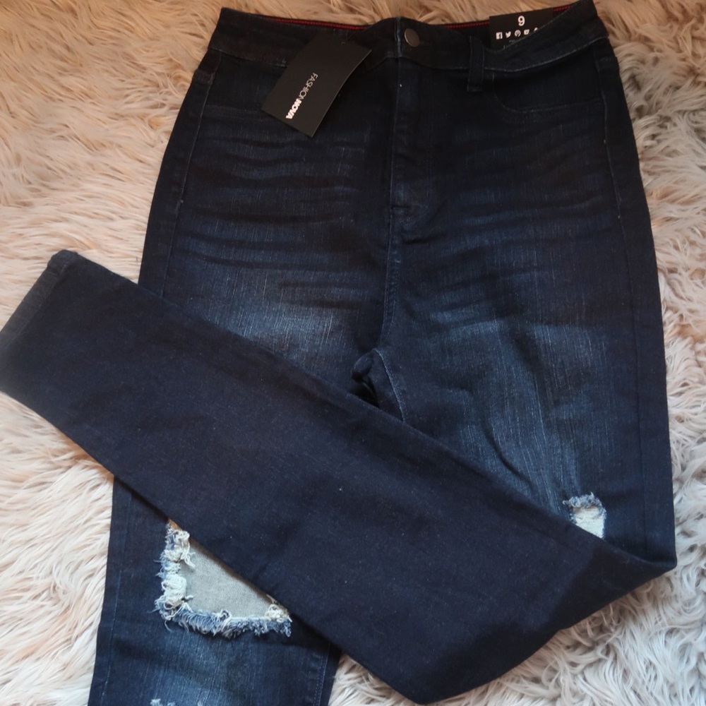 Stretchy Jeans